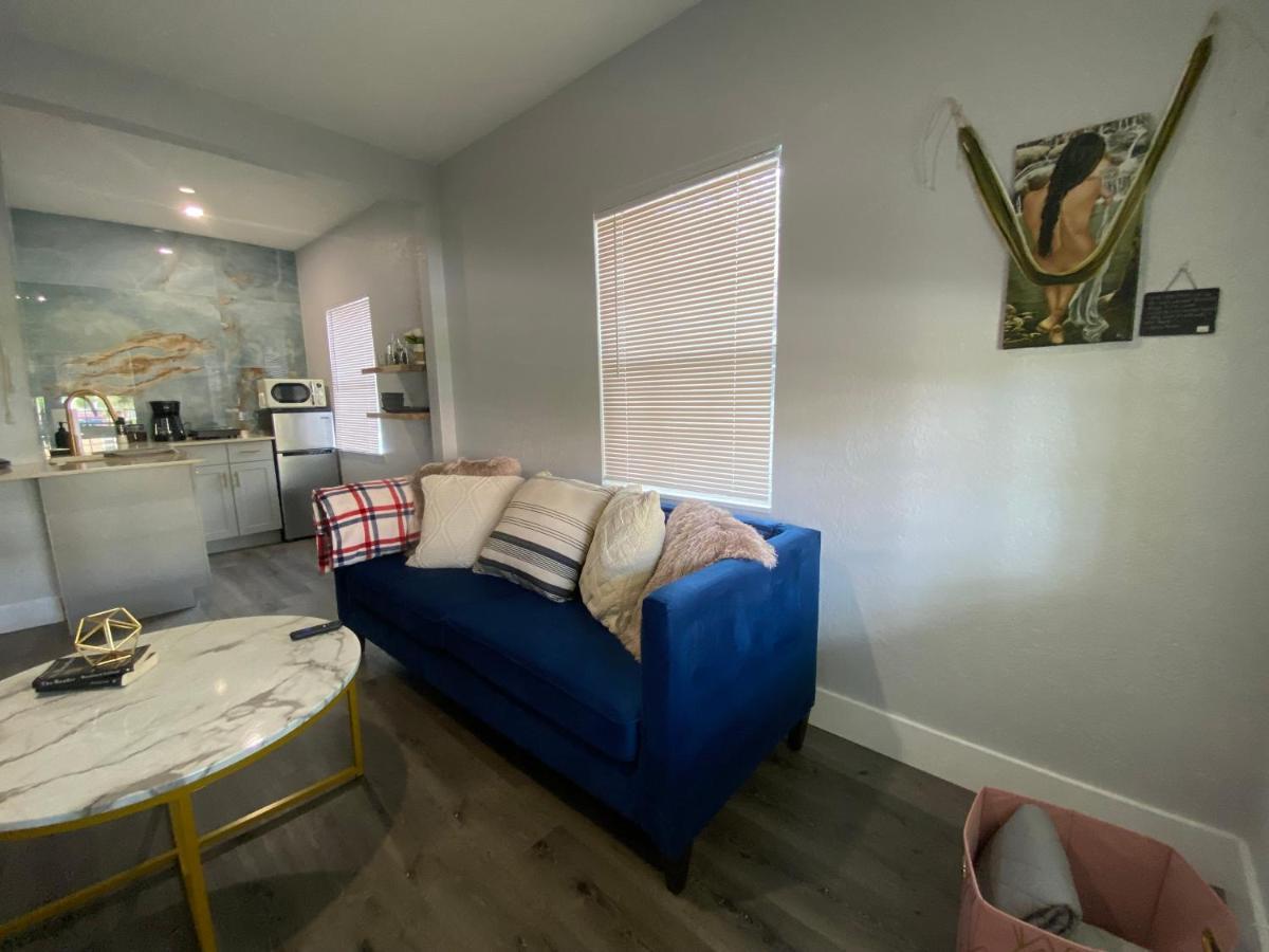 Bella Breeze Apartamento Sanford Exterior foto